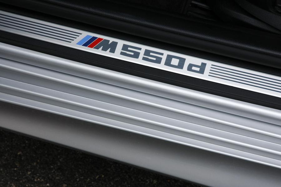  BMW M550d xDrive 2012 года  (фото 69 из 175)